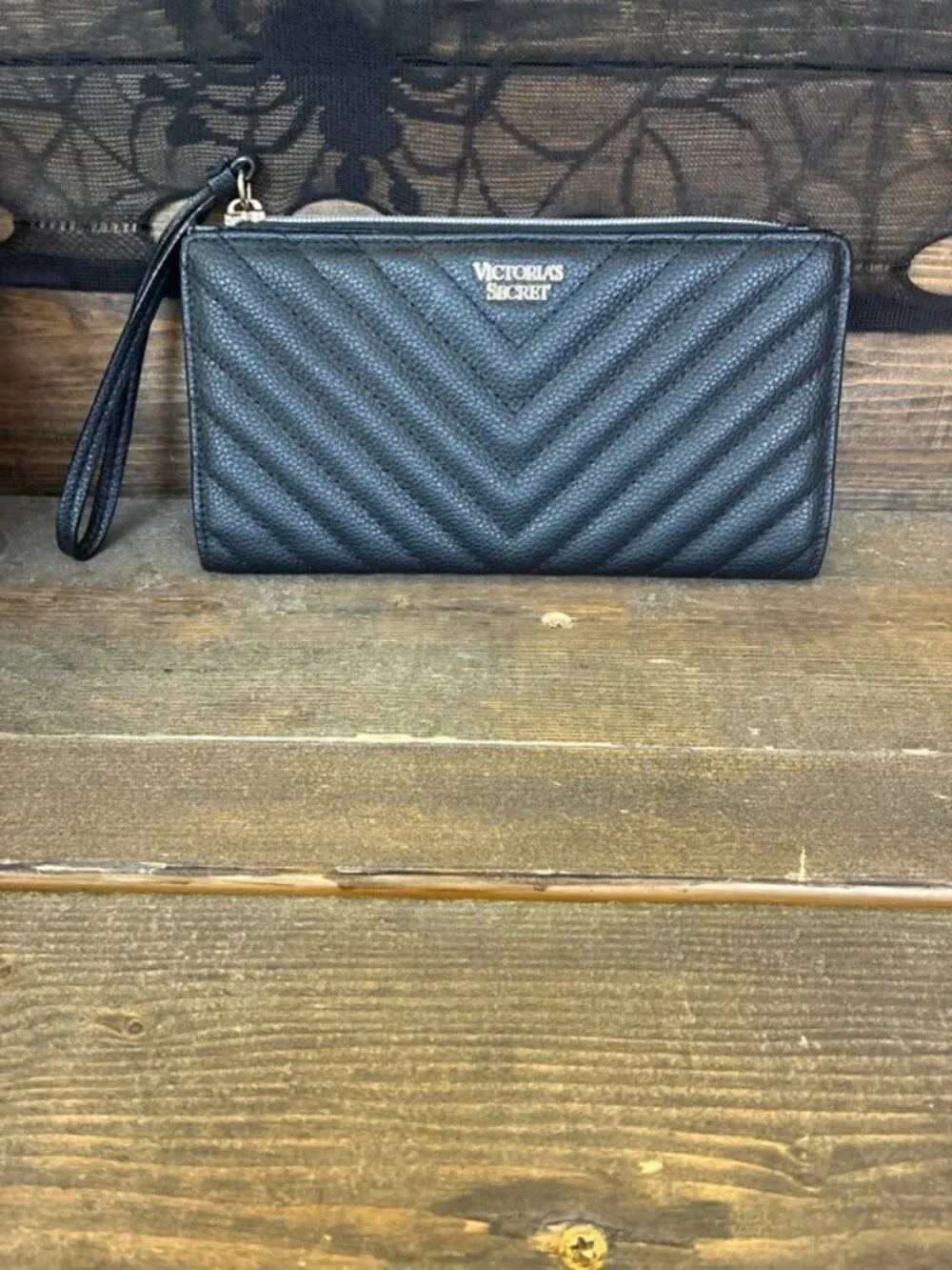 Victoria's Secret Black Quilted V-Quilt Wristlet Wallet Clutch Bag